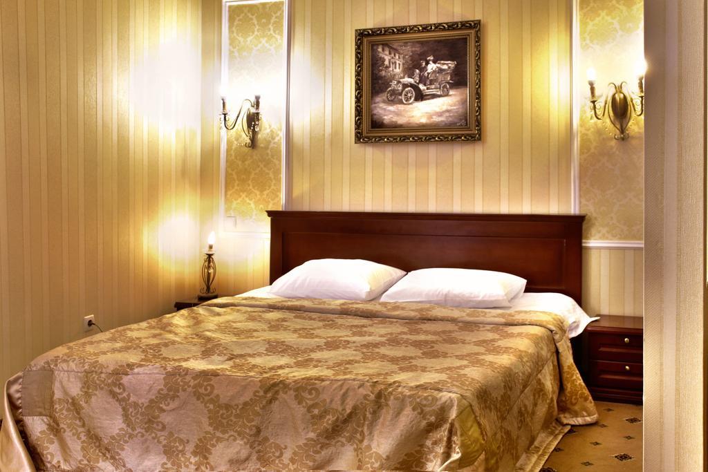 Optima Collection Park Hotel Ivano-Frankivsk Pokoj fotografie