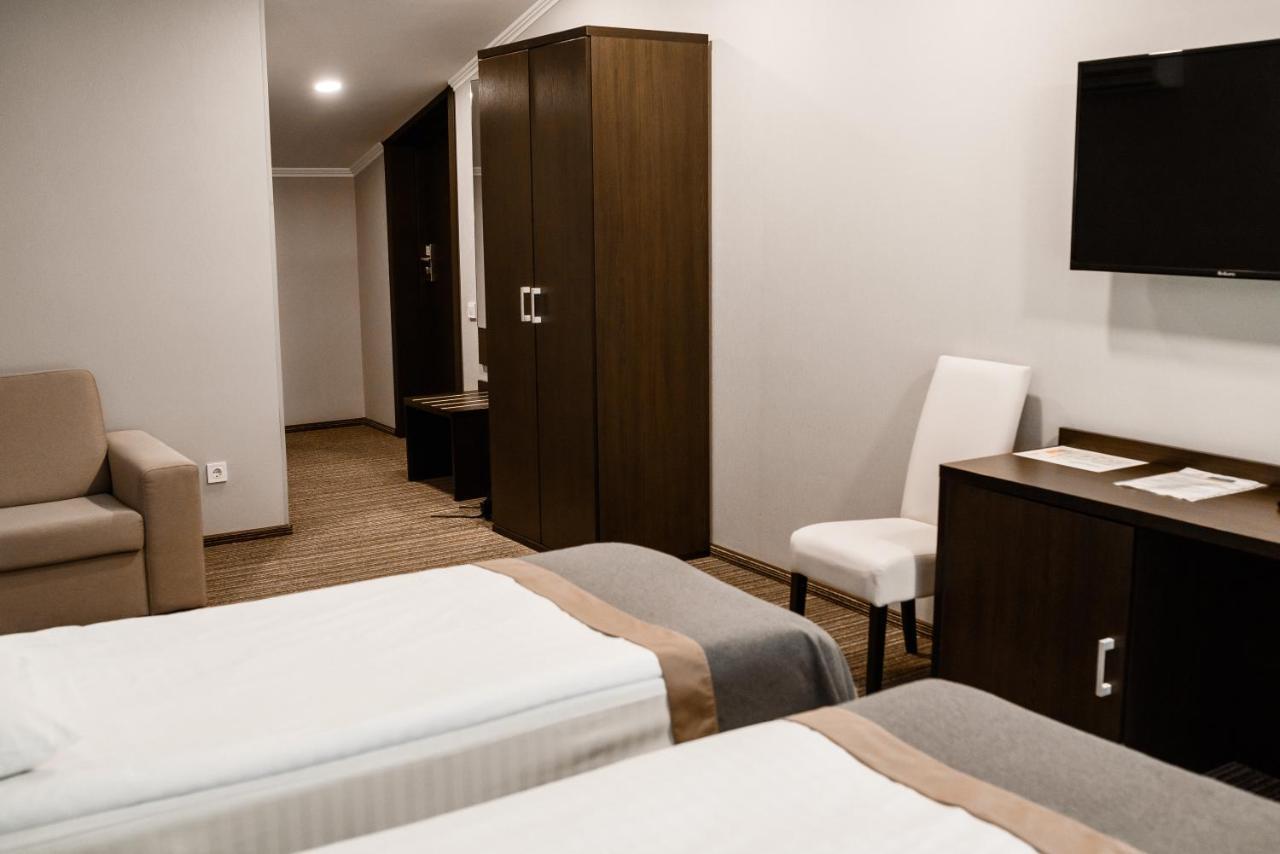 Optima Collection Park Hotel Ivano-Frankivsk Exteriér fotografie