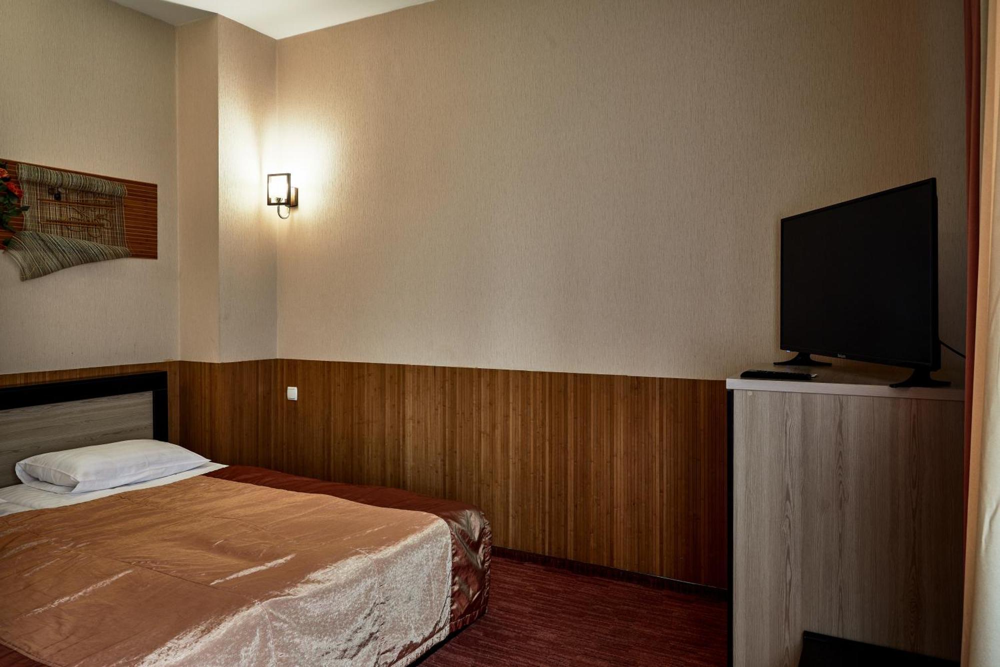 Optima Collection Park Hotel Ivano-Frankivsk Pokoj fotografie